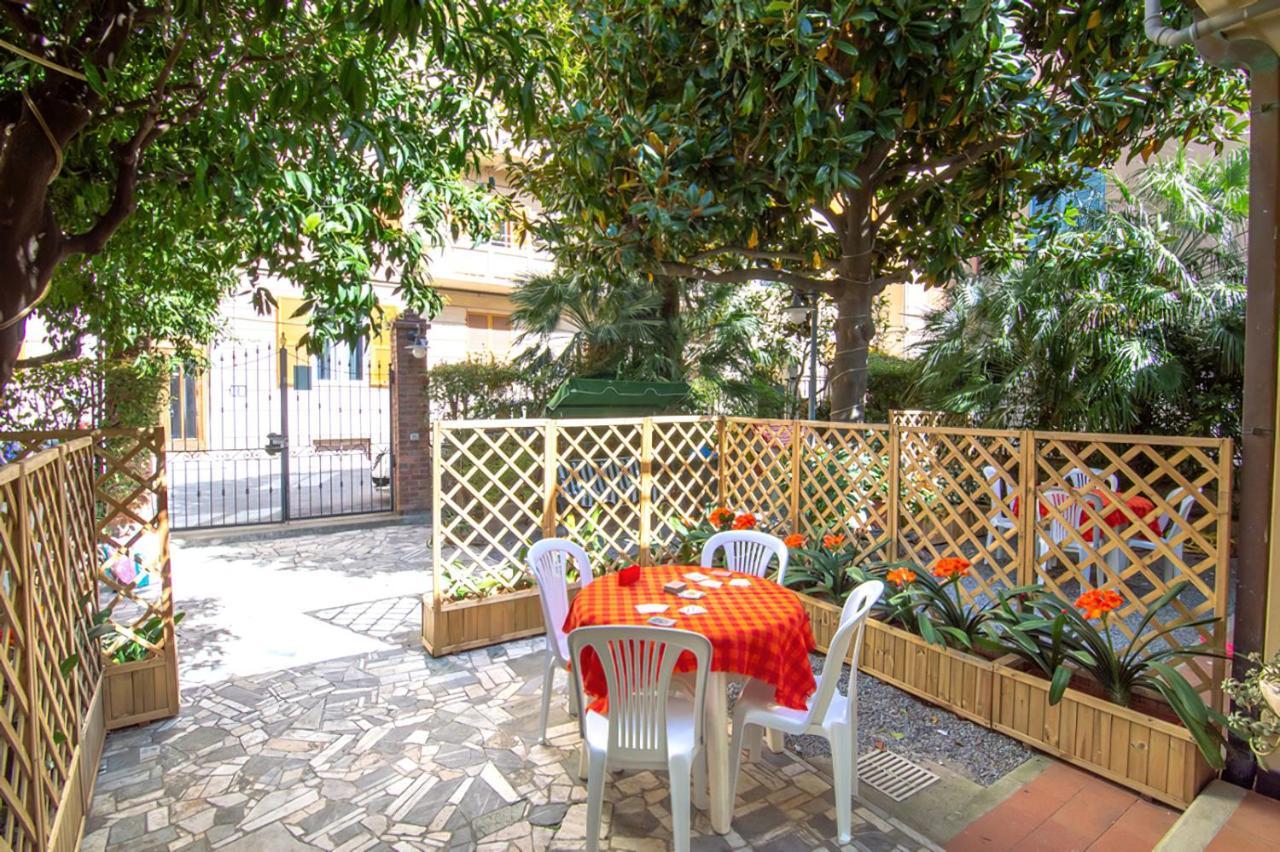Residence Italia Finale Ligure Exterior photo